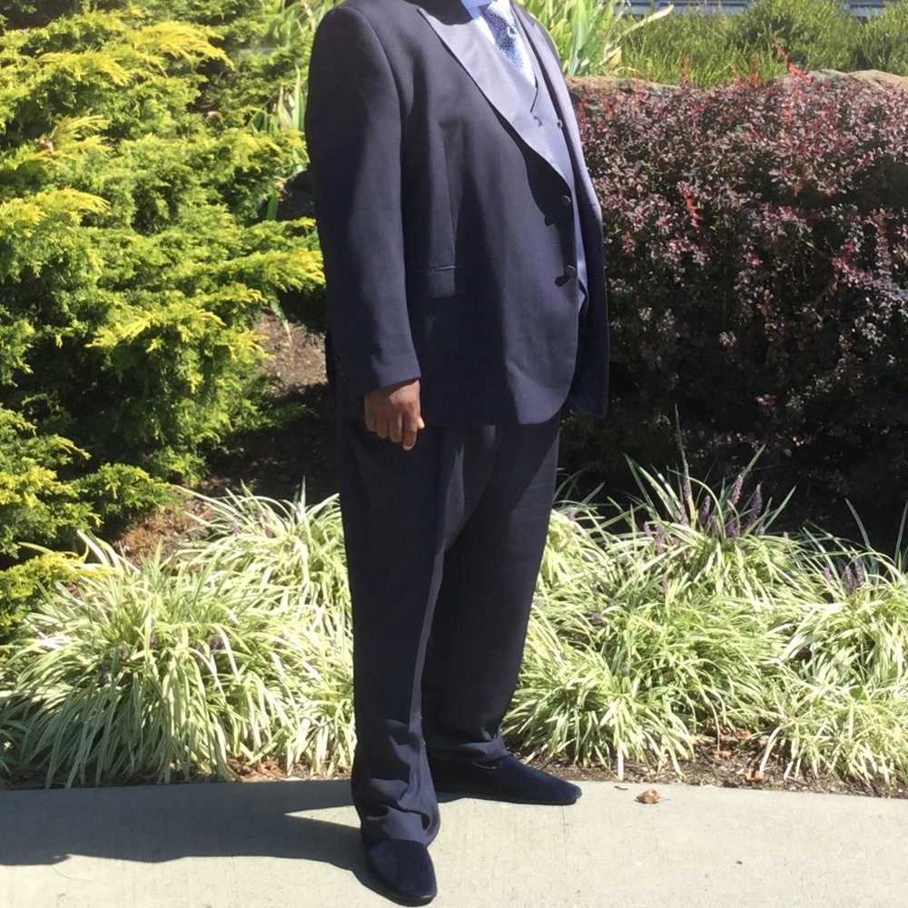 Mens Navy Blue Plaid Suit !